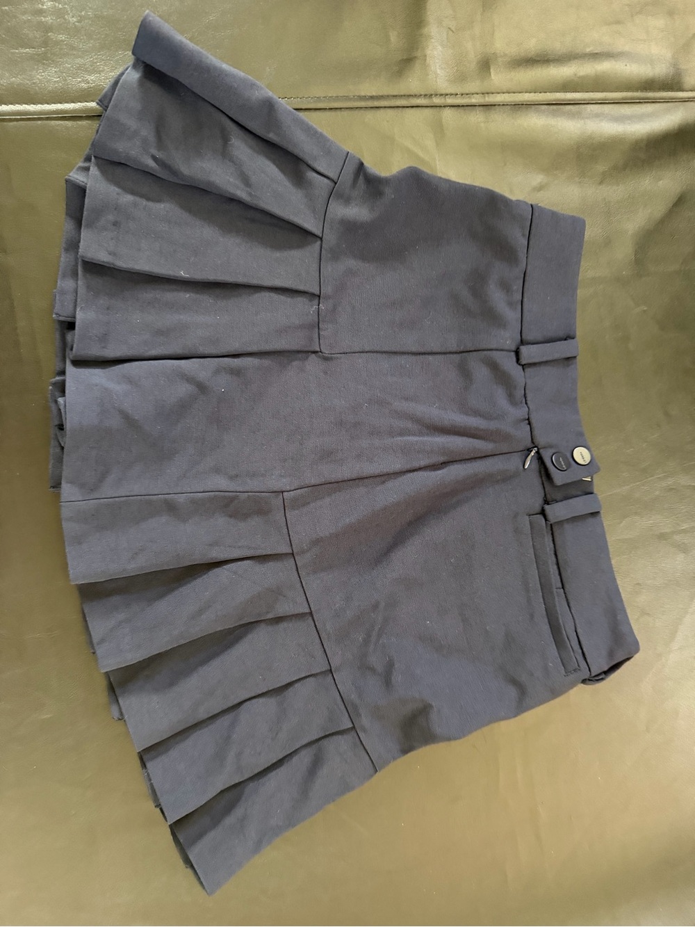 Navy Pleated gulf Mini Skirt - Women's size small